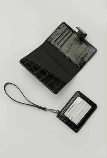 Travel set
