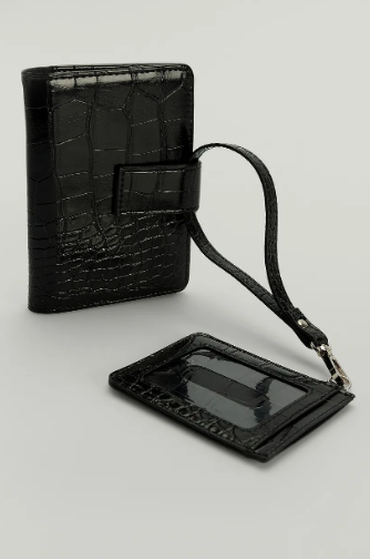 Travel set